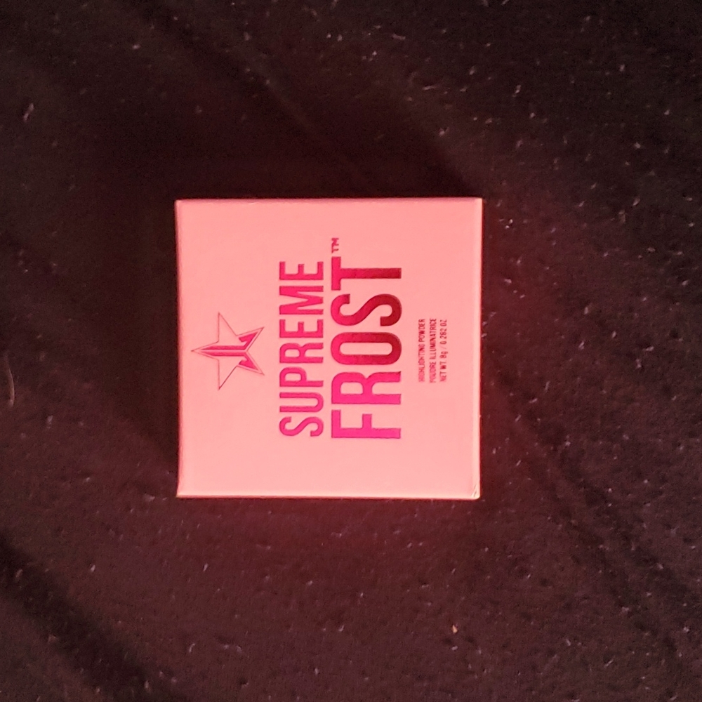 JS Supreme Frost Highlighter Money honey